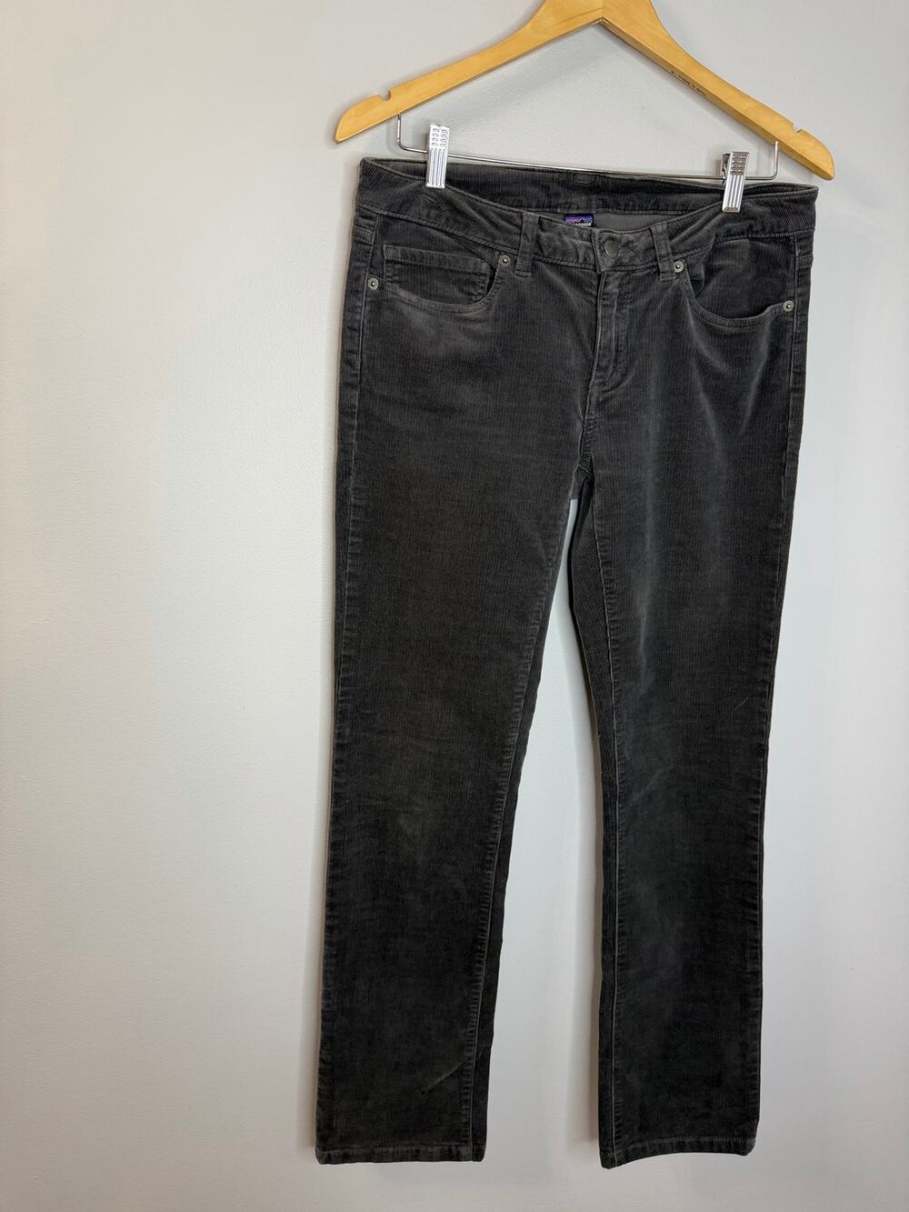 Patagonia Women's Corduroy Pants Sz 30 Forge Grey Casual Outdoor